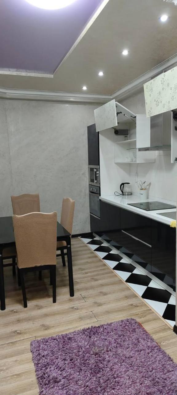 Nurly Tau 2Room Apartments Almaty Extérieur photo